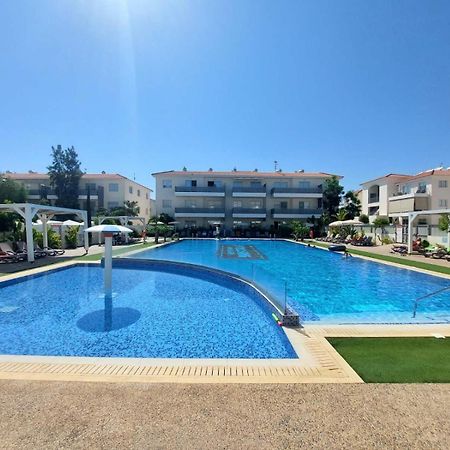 Mythical Sands Resort - Antonios Paralimni Buitenkant foto