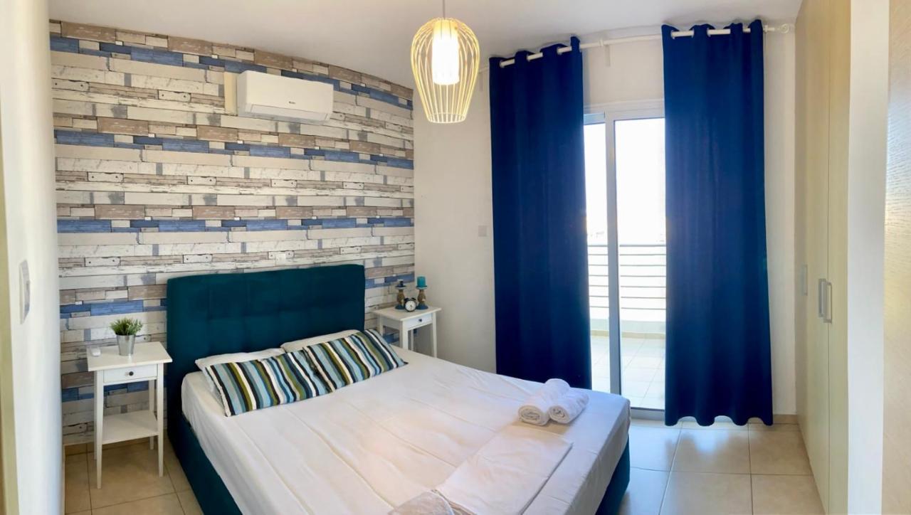 Mythical Sands Resort - Antonios Paralimni Buitenkant foto