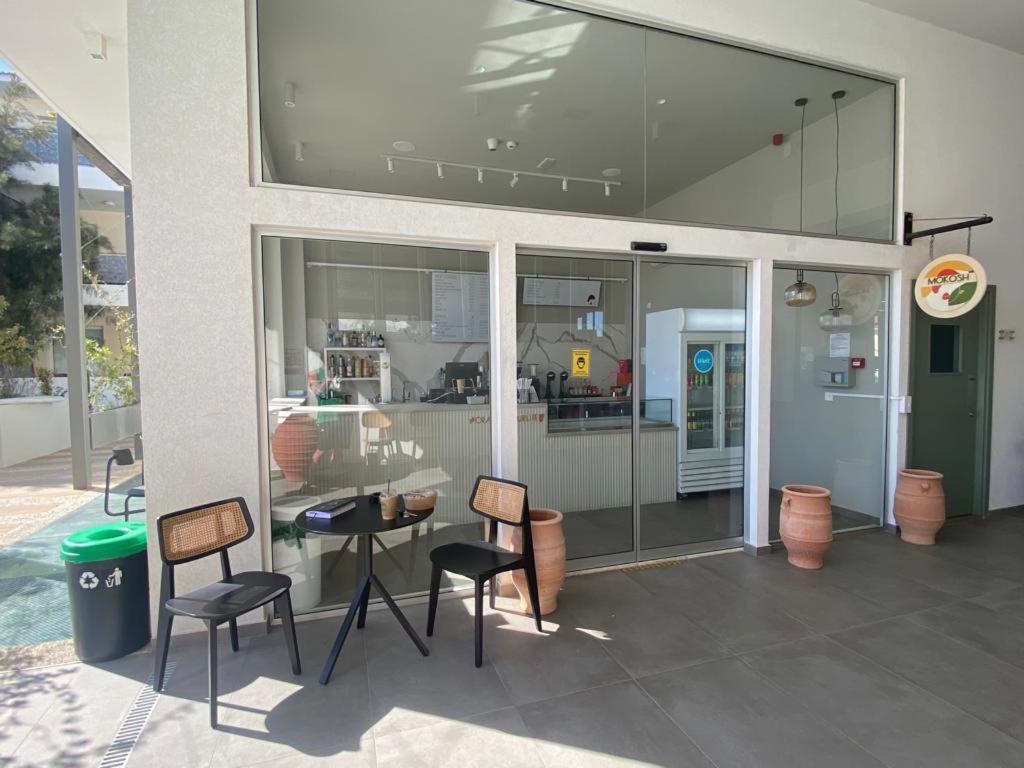 Mythical Sands Resort - Antonios Paralimni Buitenkant foto
